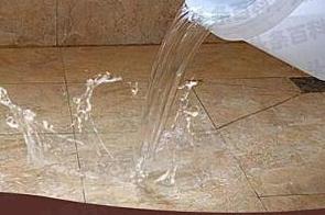 衢江漏水维修 免砸砖防水材料该如何施工